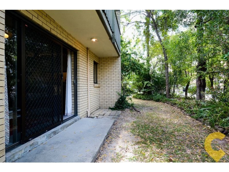 2/2 Barooga Crescent, Mooloolaba QLD 4557