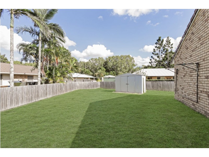6 Lotus Place, Bli Bli QLD 4560