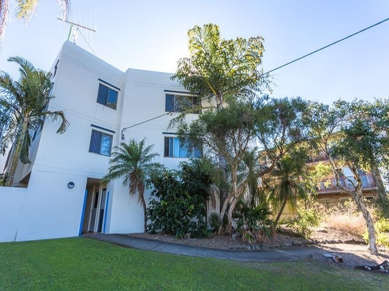 2/4 Corowa Court, Mooloolaba QLD 4557