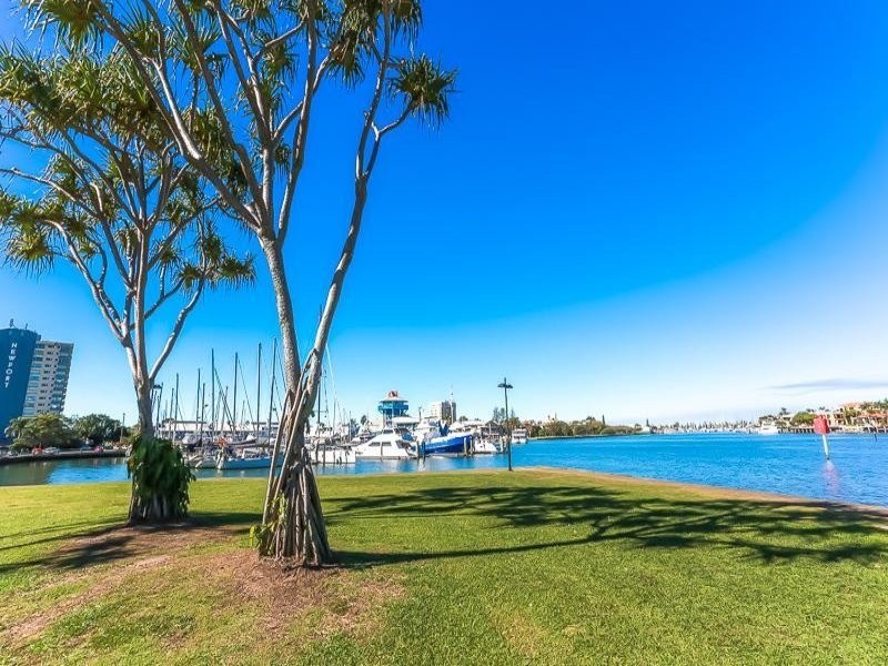 2/4 Corowa Court, Mooloolaba QLD 4557