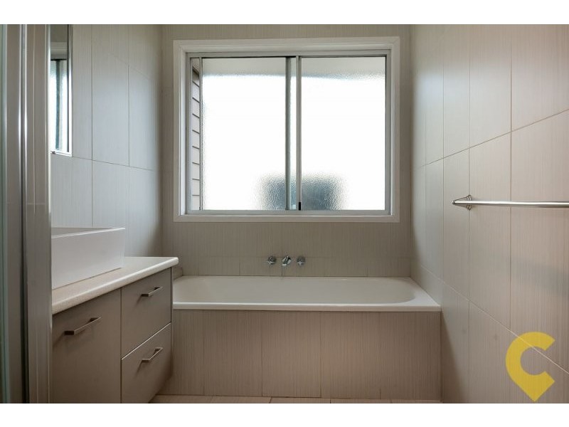 2/190 Brisbane Road, Mooloolaba QLD 4557