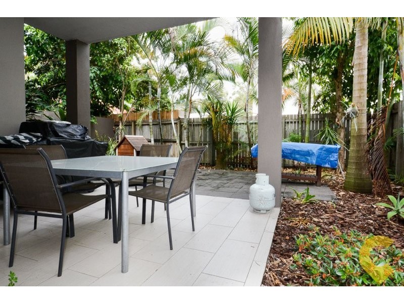 2/190 Brisbane Road, Mooloolaba QLD 4557