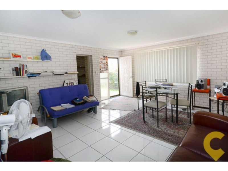 2/33 Hinley Avenue, Maroochydore QLD 4558