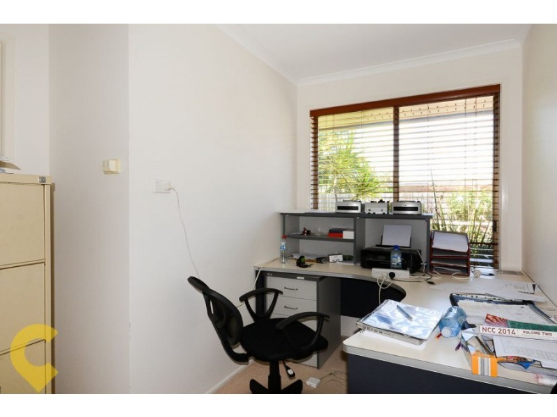 5 Neelong Court, Warana QLD 4575