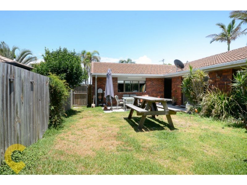 5 Neelong Court, Warana QLD 4575