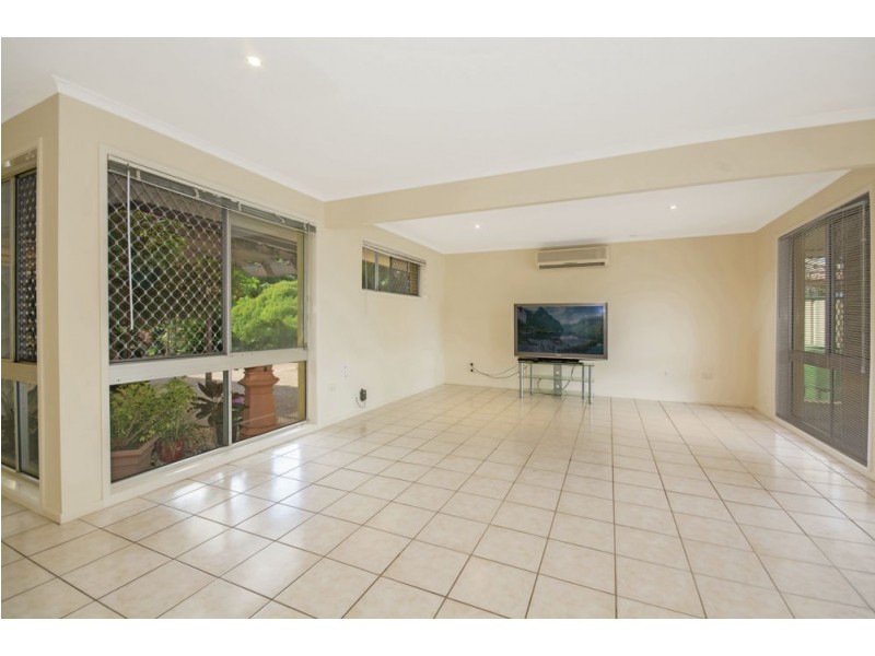 93 Marawa Drive, Parrearra QLD 4575