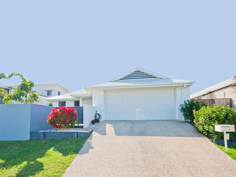 3 Riberry Place, Meridan Plains QLD 4551