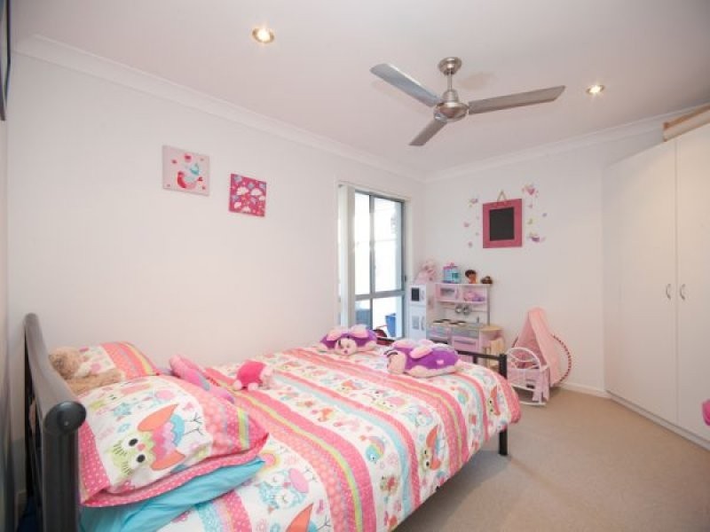 3 Riberry Place, Meridan Plains QLD 4551
