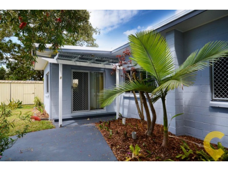 2/5 Ulmarra Court, Mooloolaba QLD 4557
