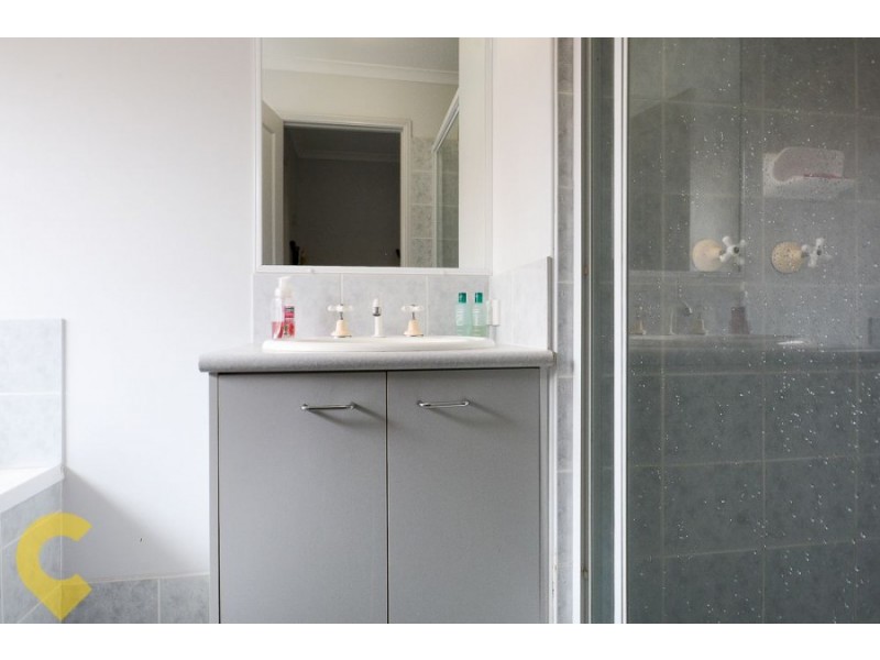 1/82 Parkway Drive, Mooloolaba QLD 4557