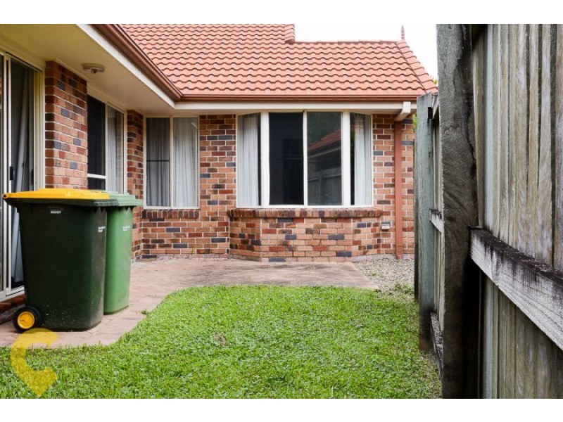 1/82 Parkway Drive, Mooloolaba QLD 4557