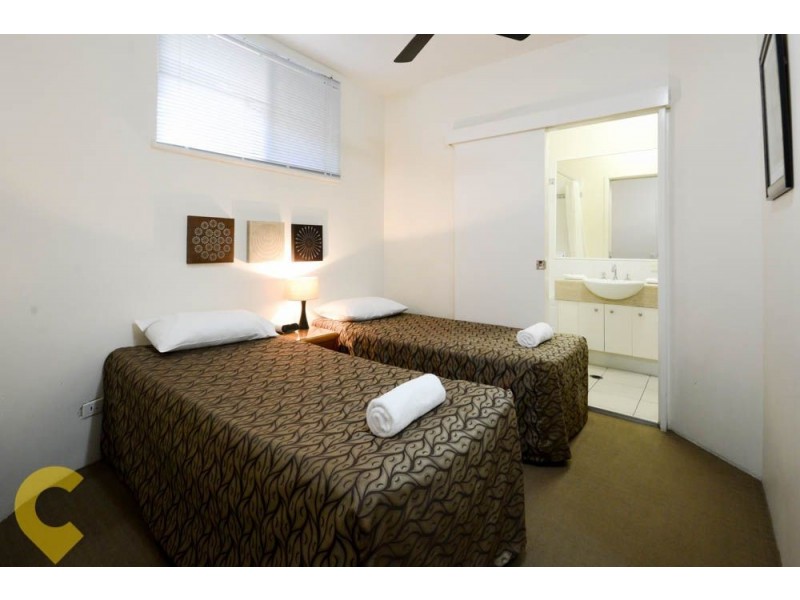2/32 River Esplanade, Mooloolaba QLD 4557