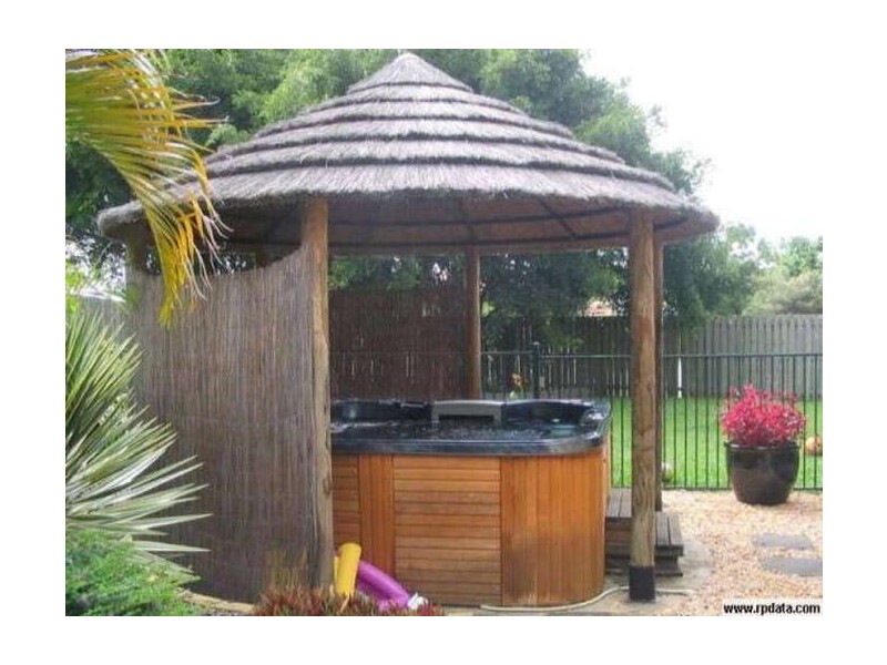 3 Beaverbrook Circuit, Sippy Downs QLD 4556