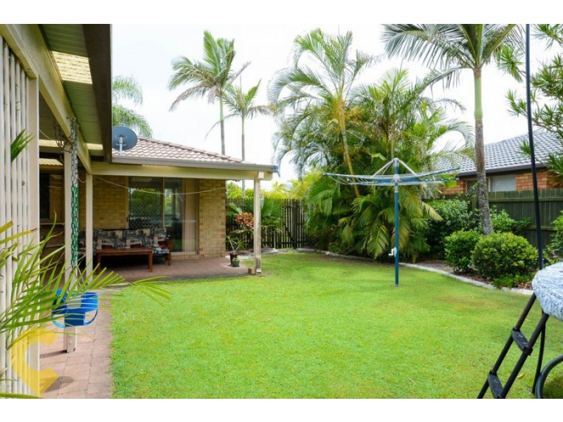 2 Jasmin Circuit, Bokarina QLD 4575