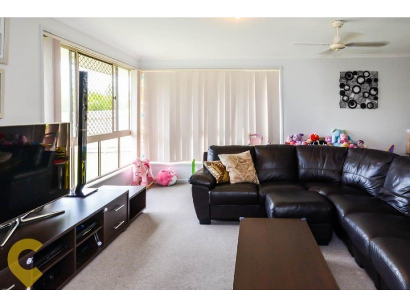 2 Jasmin Circuit, Bokarina QLD 4575