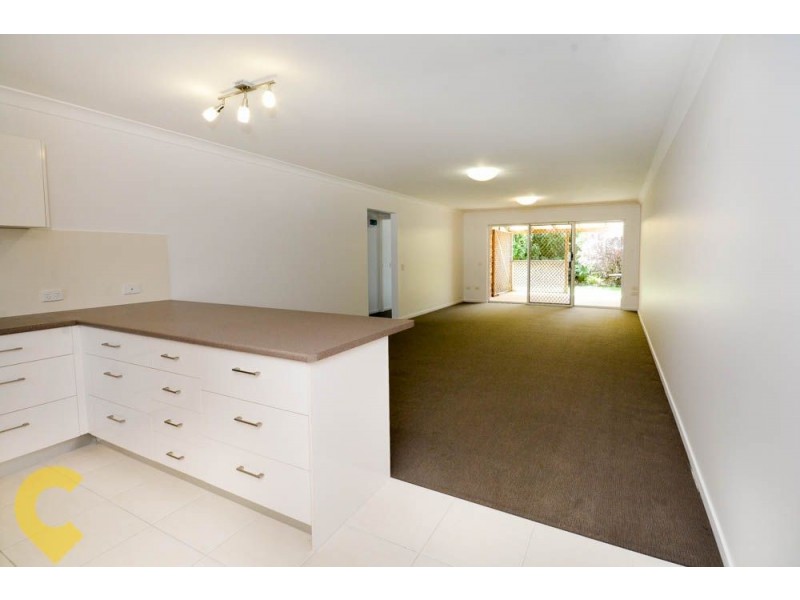 1/7 Carrothool Place, Mooloolaba QLD 4557