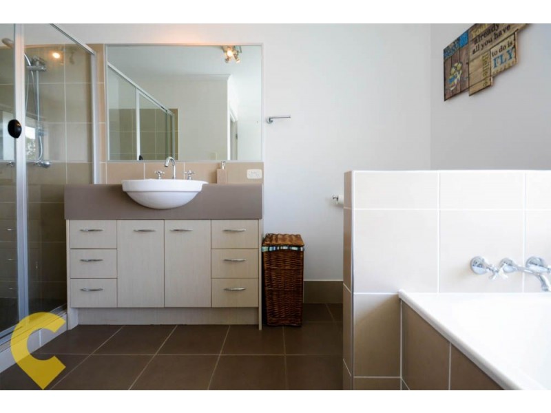 24 Tolkien Place, Coolum Beach QLD 4573