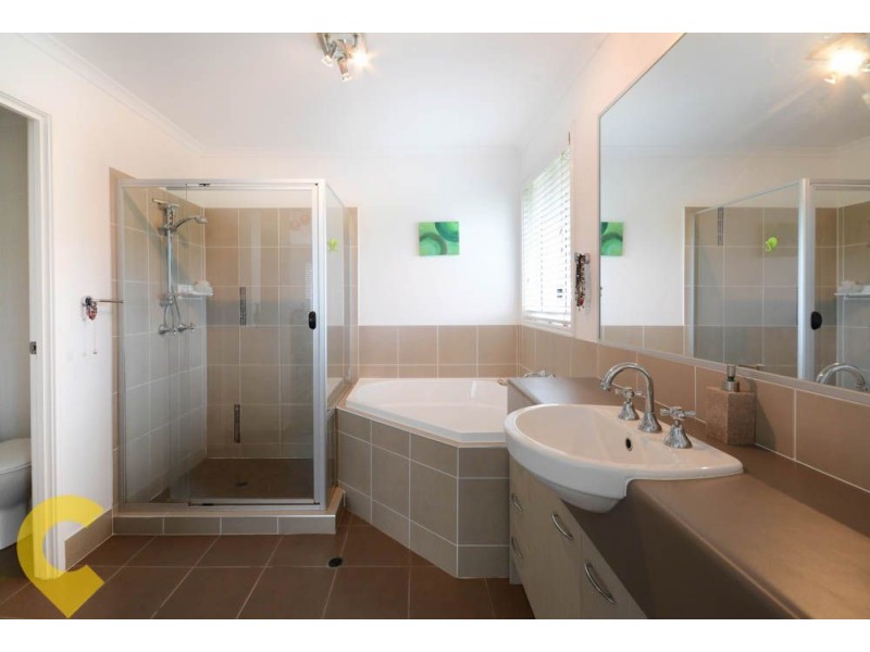 24 Tolkien Place, Coolum Beach QLD 4573