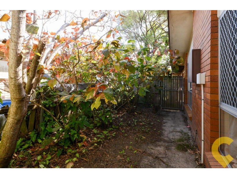 1/6 Goonawarra Drive, Mooloolaba QLD 4557