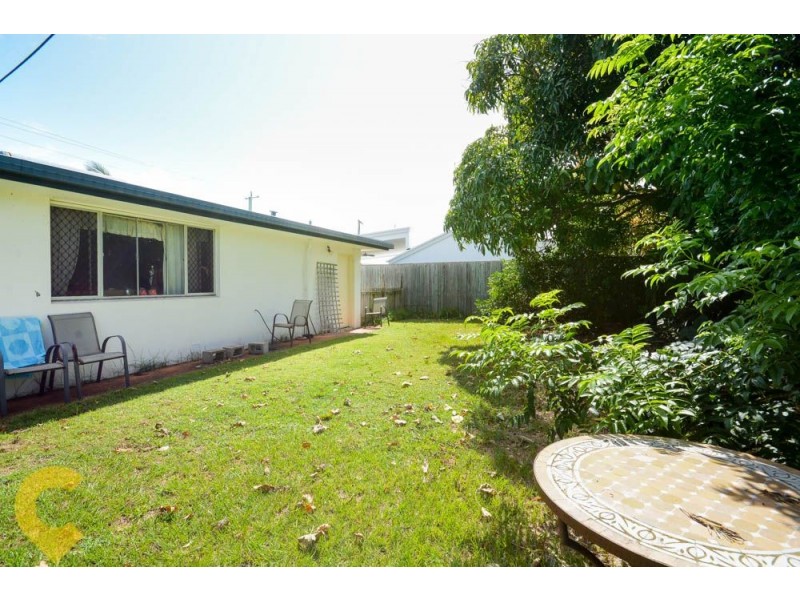 16 Palkana Drive, Warana QLD 4575