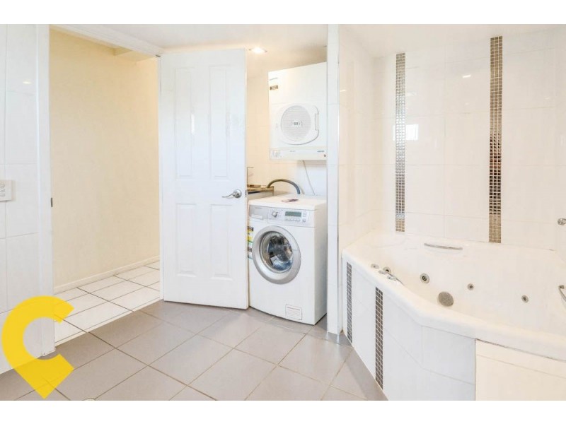 1/50 Parkyn Parade, Mooloolaba QLD 4557