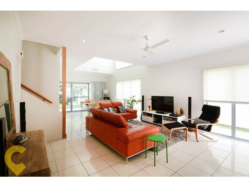 10 Zante Lane, Kawana Island QLD 4575