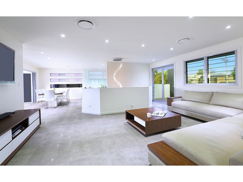9 Culbara Street, Mooloolaba QLD 4557