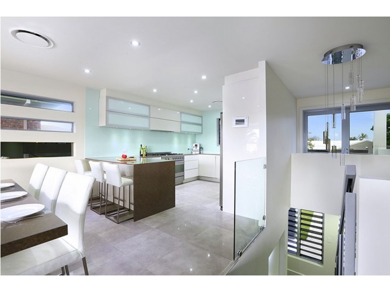 9 Culbara Street, Mooloolaba QLD 4557