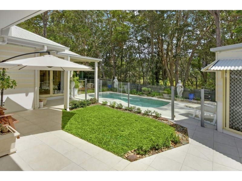 2 Elderberry Court, Twin Waters QLD 4564