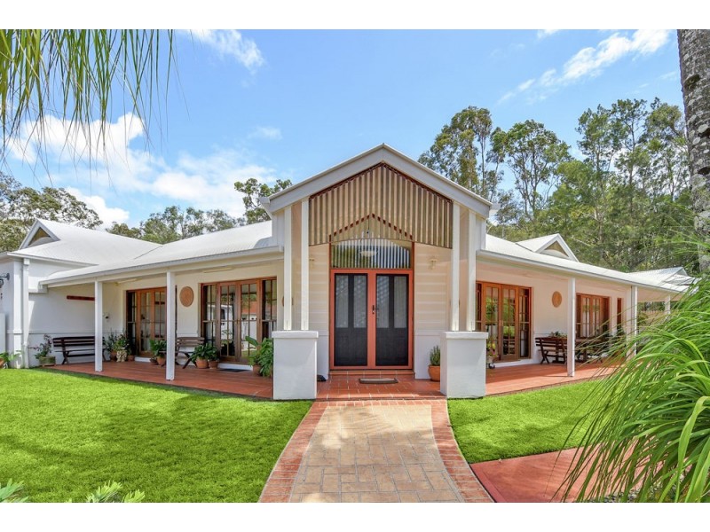 2 Elderberry Court, Twin Waters QLD 4564