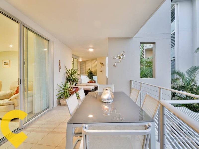 30/7 Grand Parade, Parrearra QLD 4575