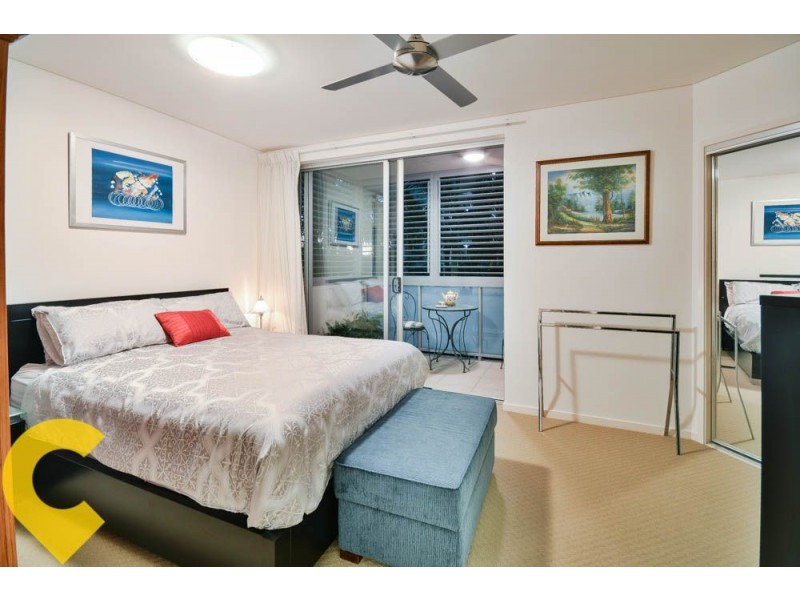 30/7 Grand Parade, Parrearra QLD 4575