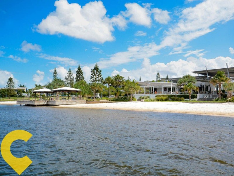 30/7 Grand Parade, Parrearra QLD 4575