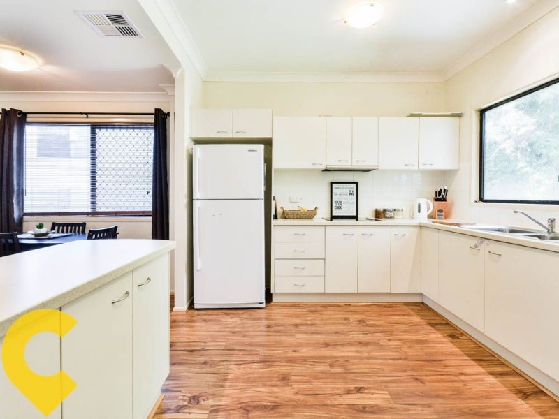 8/9A Deslynn Lane, Nambour QLD 4560