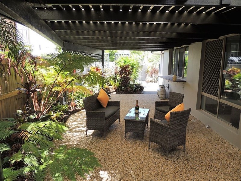 142 Oceanic Drive, Warana QLD 4575