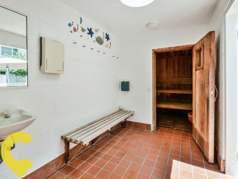 1/70-78 Alexandra Parade, Maroochydore QLD 4558
