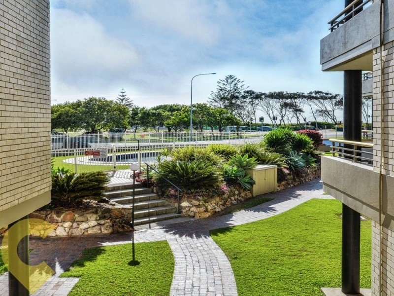 3/112-114 Alexandra Parade, Alexandra Headland QLD 4572
