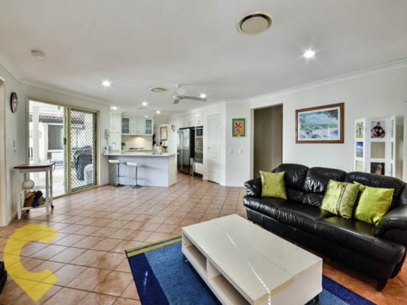 7 Cooloola Place, Twin Waters QLD 4564
