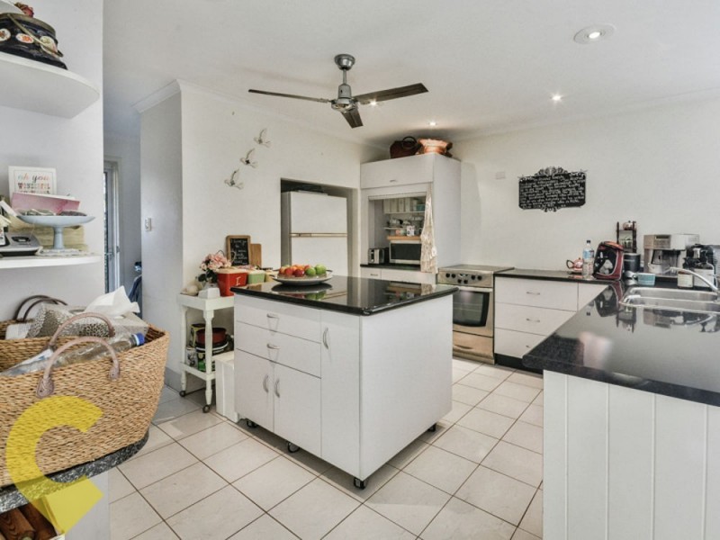 61 Yaringa Avenue, Buddina QLD 4575
