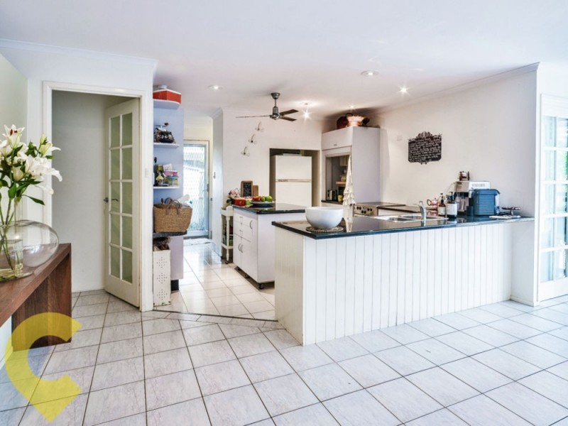 61 Yaringa Avenue, Buddina QLD 4575