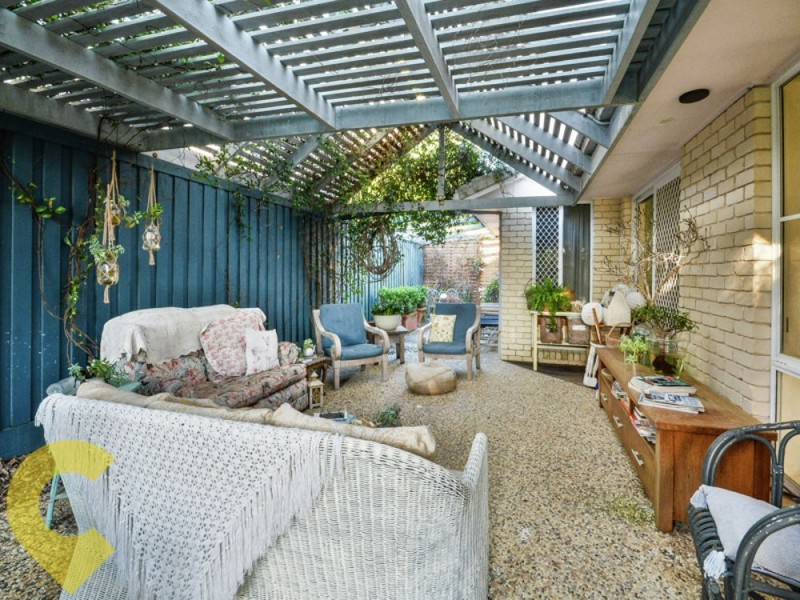 61 Yaringa Avenue, Buddina QLD 4575