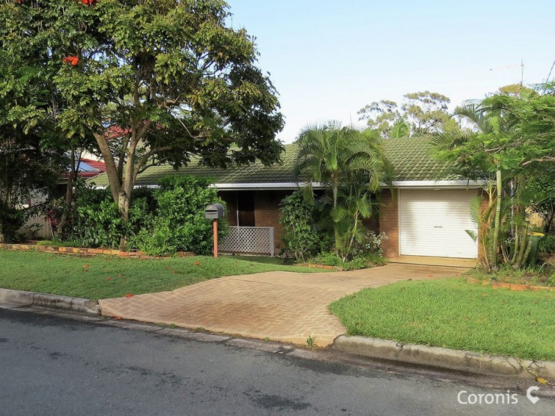 27 Hodgens Street, Caloundra QLD 4551