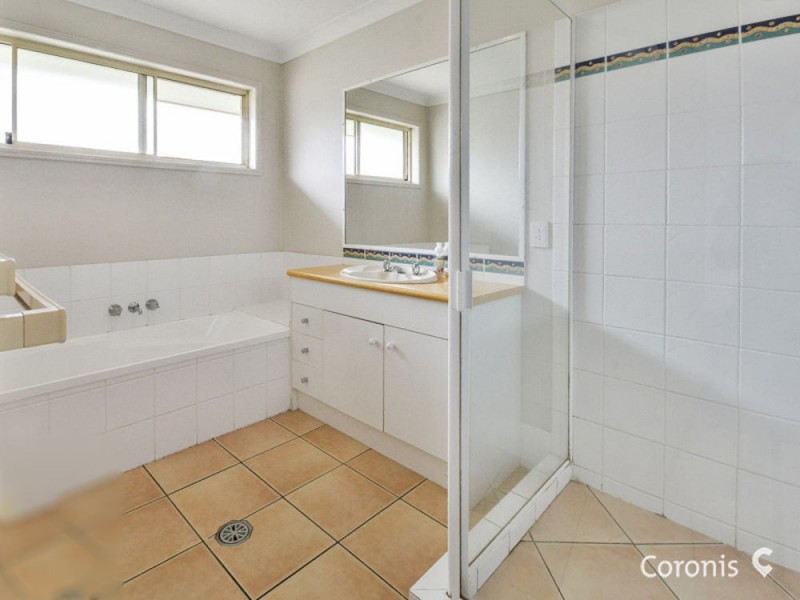 25 Springs Drive, Little Mountain QLD 4551