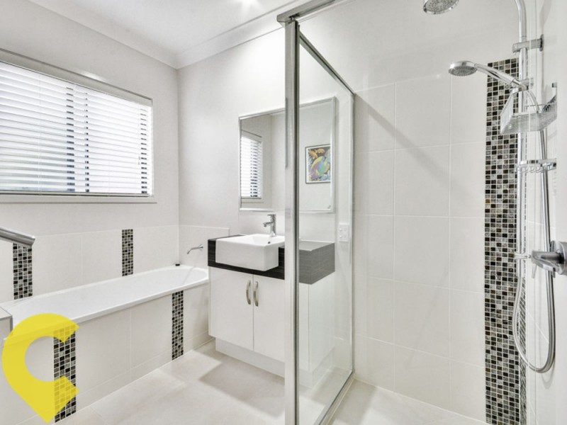 28 Moondarra Crescent, Mooloolaba QLD 4557