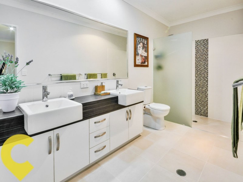 28 Moondarra Crescent, Mooloolaba QLD 4557