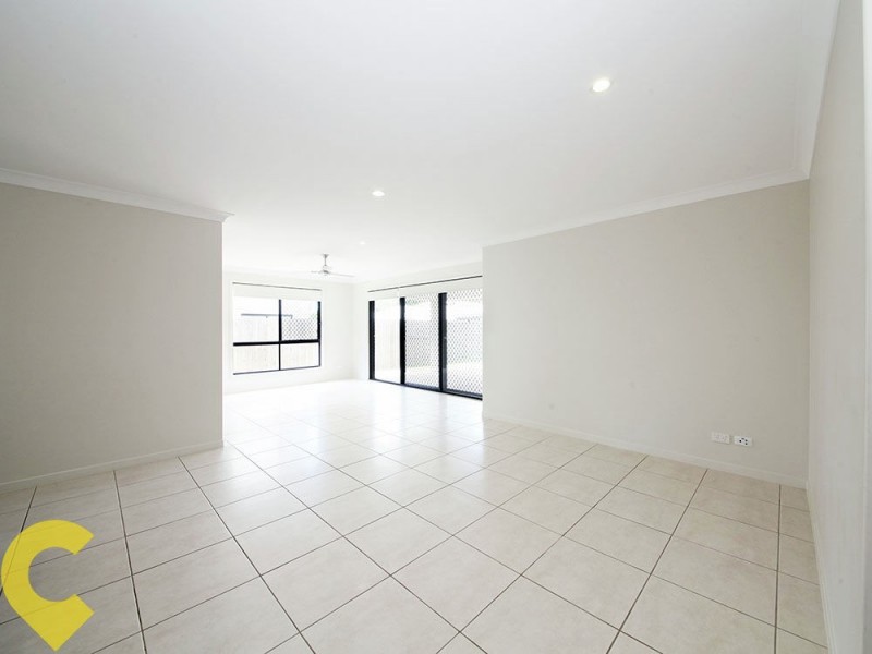 15 Wedge Tail Court, Griffin QLD 4503