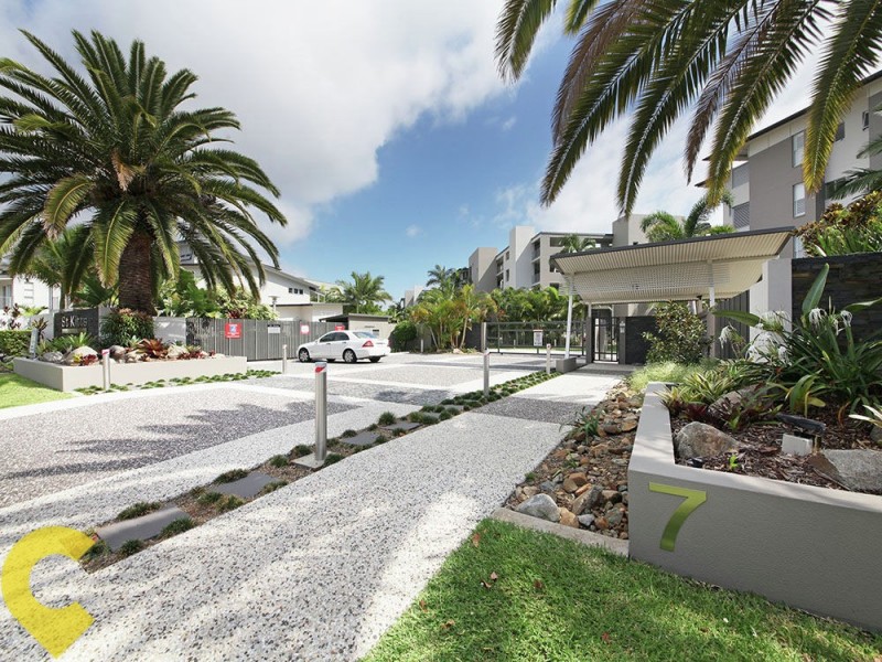 73/7 Grand Parade, Kawana Island QLD 4575