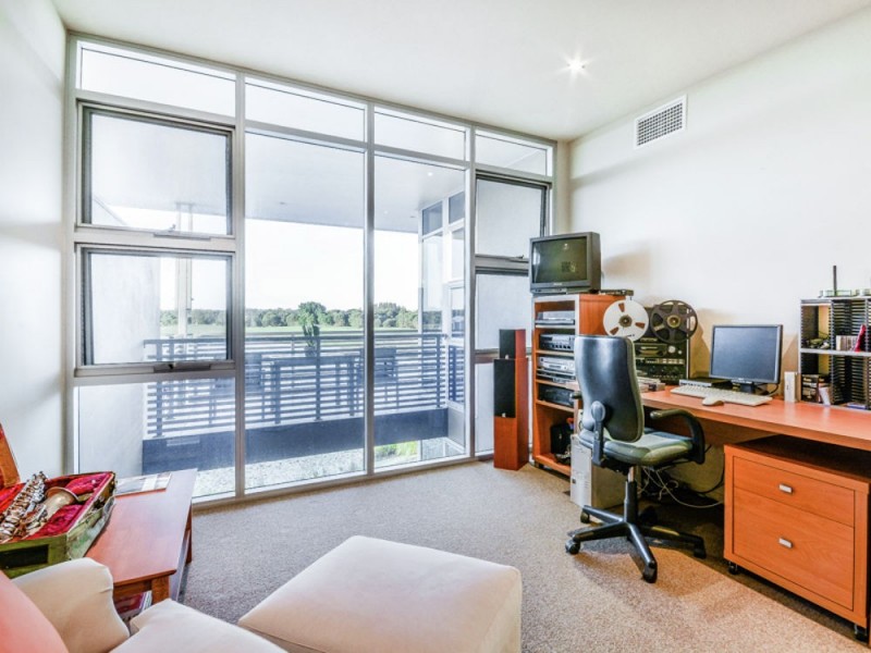 28 Millennium Circuit, Pelican Waters QLD 4551