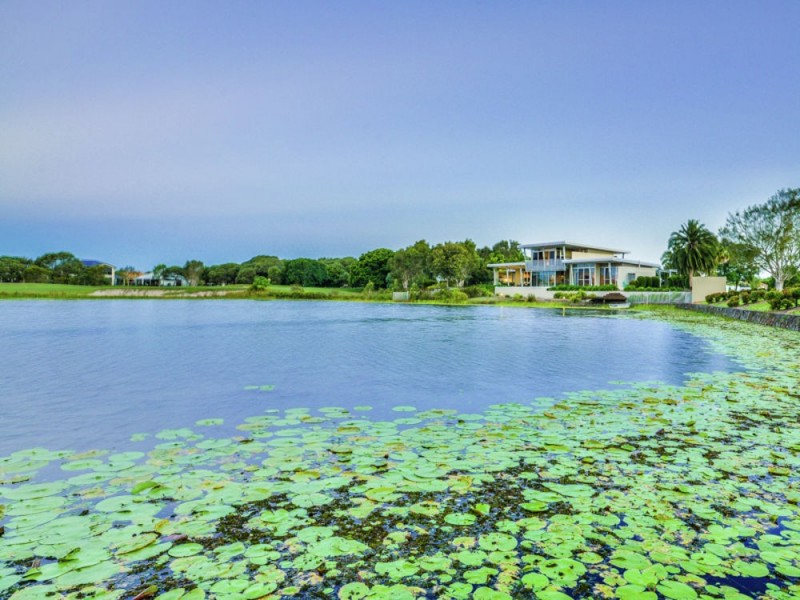 28 Millennium Circuit, Pelican Waters QLD 4551