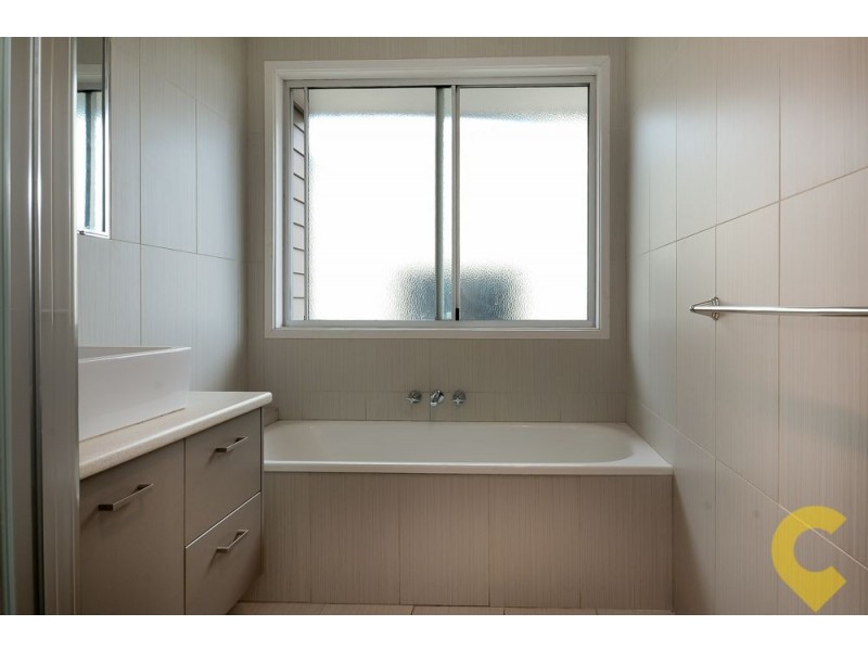 2/190 Brisbane Road, Mooloolaba QLD 4557